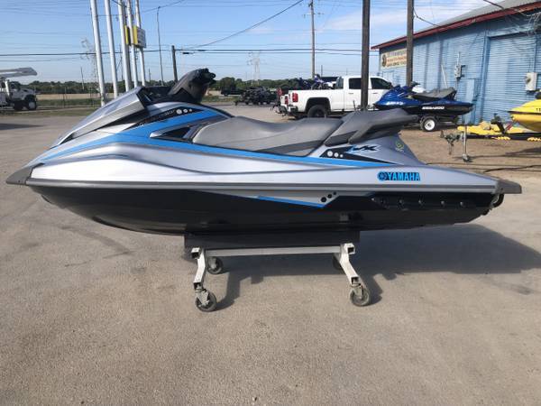 2015 Yamaha Waverunner Vx Deluxe For Sale in Lewisville, TX