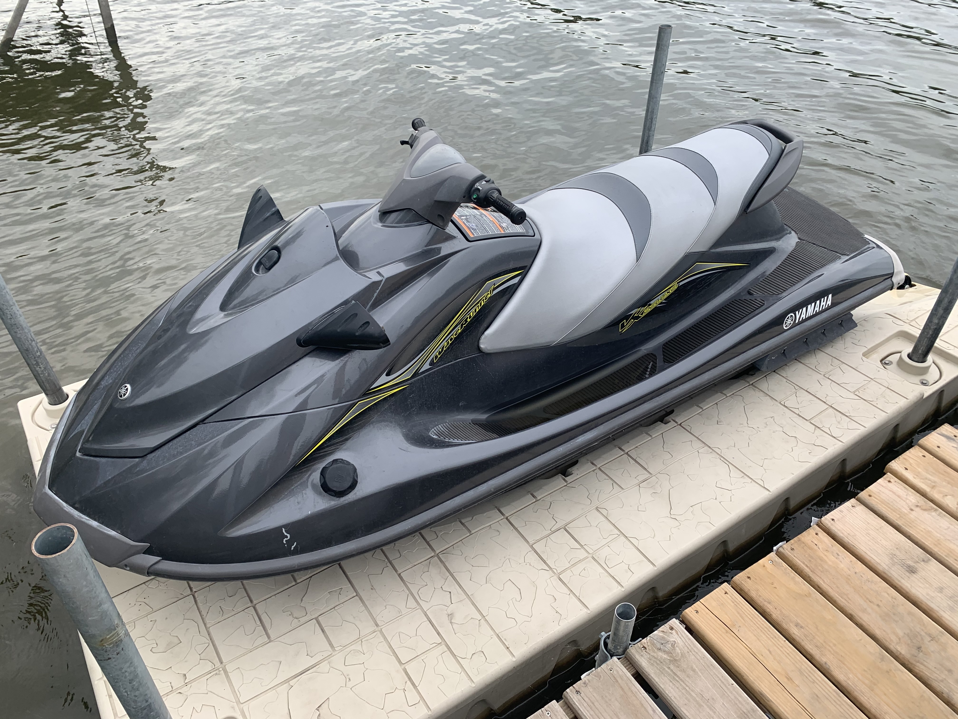 2014 Yamaha WAVERUNNER VX DELUXE, Fox River Grove IL